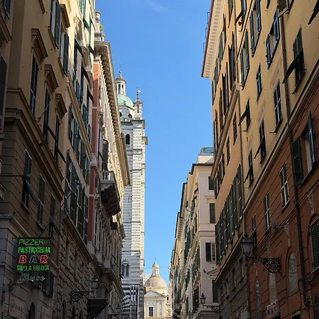 Nel Cuore Di Genova-centro Storico B&B